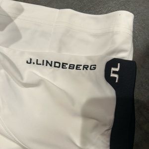 Men’s shirt. Great for golfing, tennis or any other outdoor sport